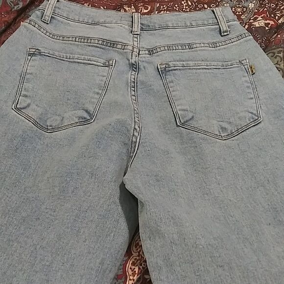 High waisted 90s style jeans with ankle ties - Picture 7 of 12